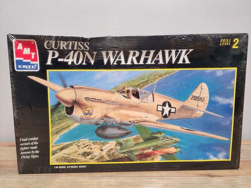 FACTORY SEALED CURTIS P-40N WARHAWK AMT MODEL #8798, SCALE 1:48